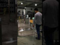 Controllo accessi pedonale barriera automatica a battente a cilindro