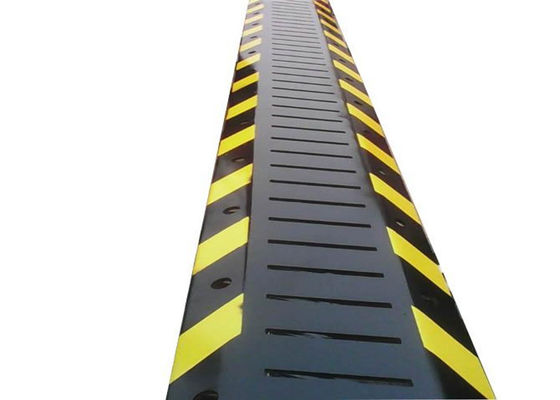 Blocco pneumatici retrattile in acciaio Q235 IP67 con carico di 40T e tempo di sollevamento di 2 secondi per il controllo dei veicoli