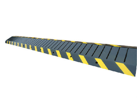 Ritraibile IP67 Q235 Steel Tire Killer con capacità di carico di 40 T per il controllo del veicolo