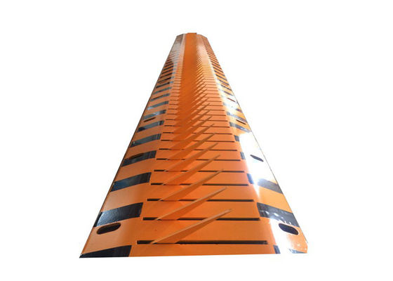 Dissuasore pneumatico idraulico a due vie per pneumatici con lama da 10 mm di spessore e carico minimo di 40 tonnellate per il controllo dei veicoli stradali