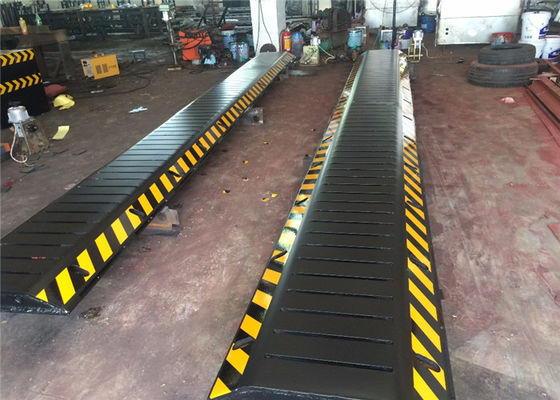 Automatic Traffic Spikes Tire Killer con 40T Min Loading A3 Steel Construction e IP67 impermeabile