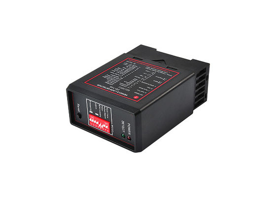 Detettore di circuito induttivo con tempo di reazione di 100 ms, connessione a circuito di 200 m e 4 livelli di sensibilità per il rilevamento dei veicoli